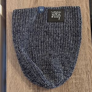 Love Your Melon navy and white beanie